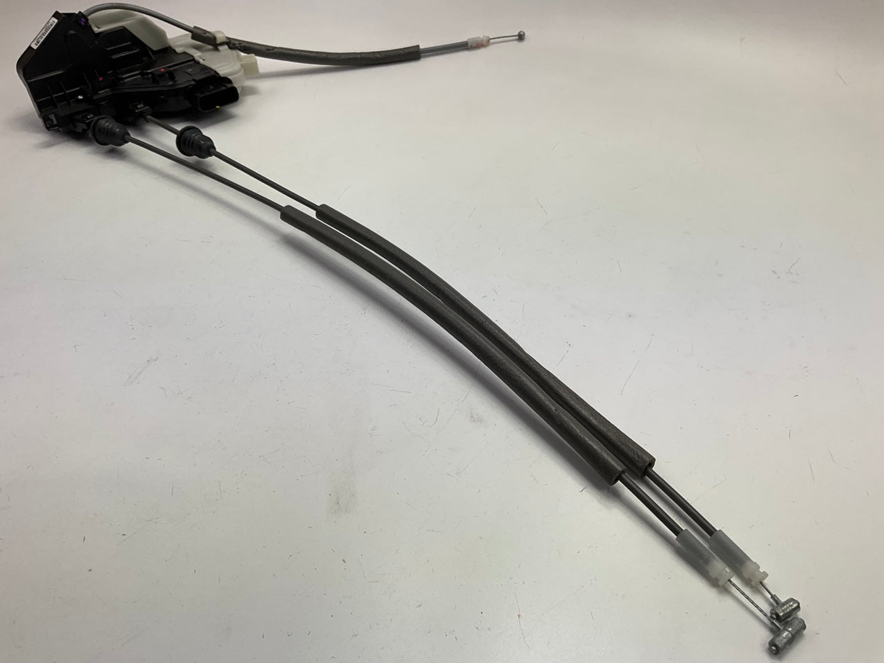 UNBOXED 814202W000 Rear Right Door Lock Actuator For 2013-2018 Santa Fe Sport