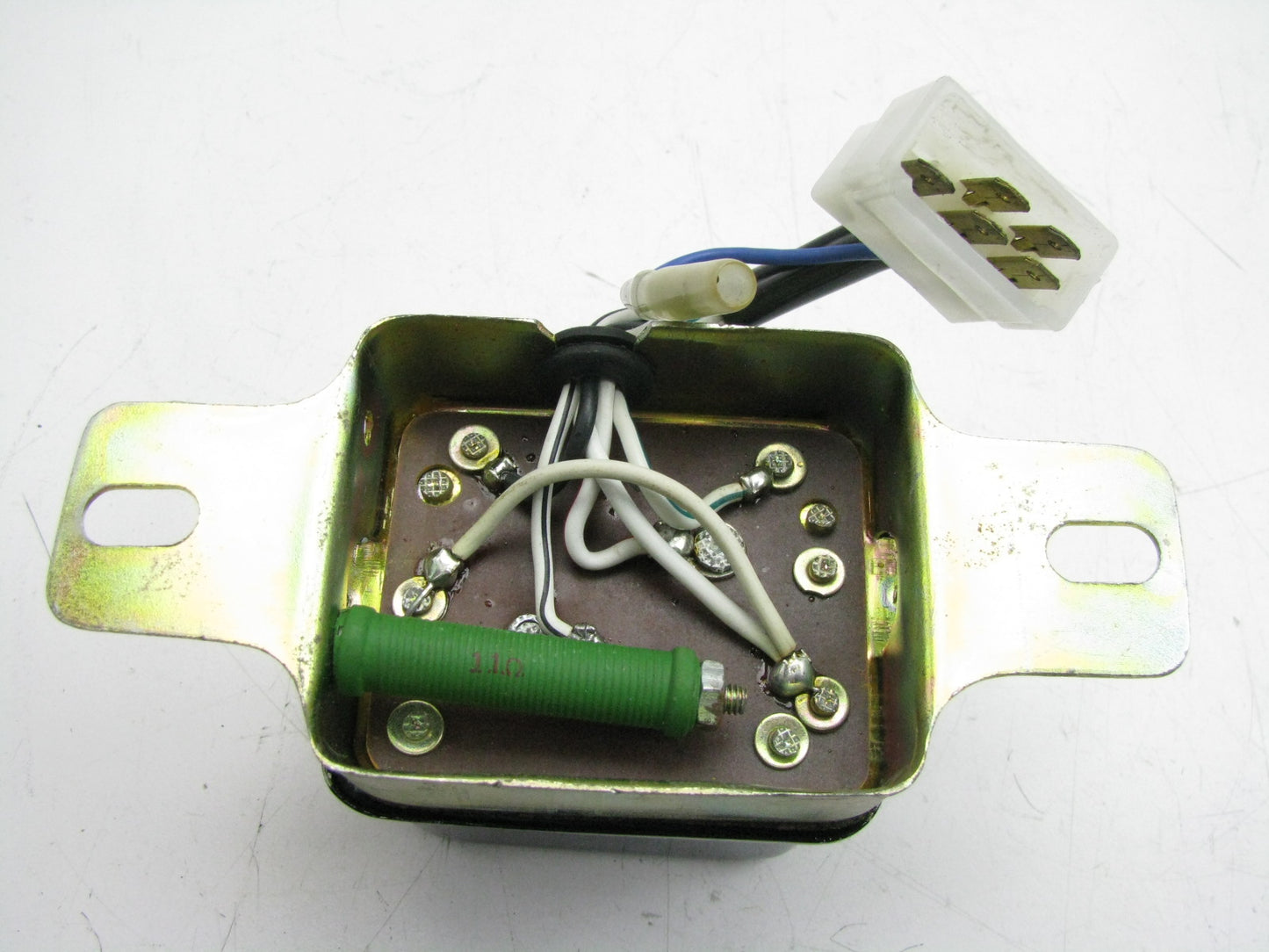 NEW - OUT OF BOX 177-0403 Voltage Regulator 1972-1974 Chevrolet Luv Pickup