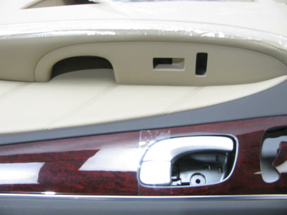 NEW UNBOXED Front Right Door Skin Panel OEM For 2010-2013 Equus 823063N710W6V