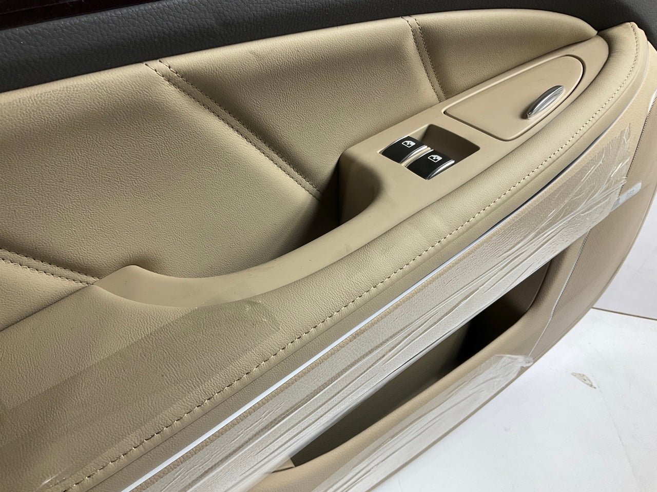 NEW UNBOXED 833013NED0W3V Rear Left Beige Tan Door Panel OEM For 2011-2012 Equus