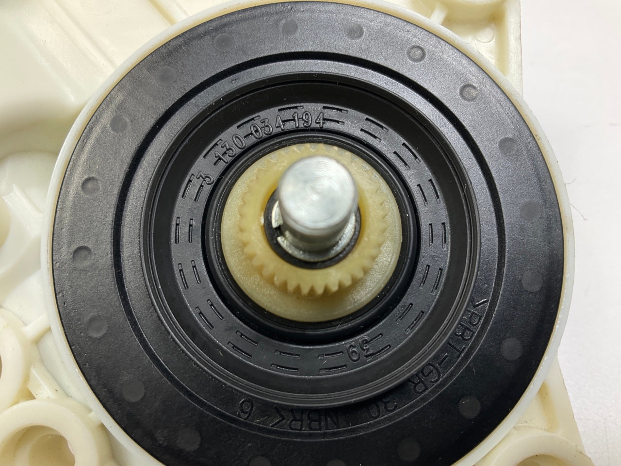 NEW UNBOXED 83450-3M020 Rear Left Power Window Motor OEM For 2009-2014 Genesis