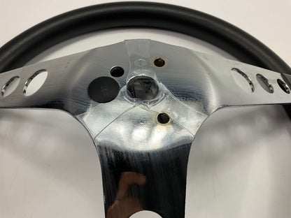 NEW UNBOXED Grant 838 13.5'' Classic Model Steering Wheel