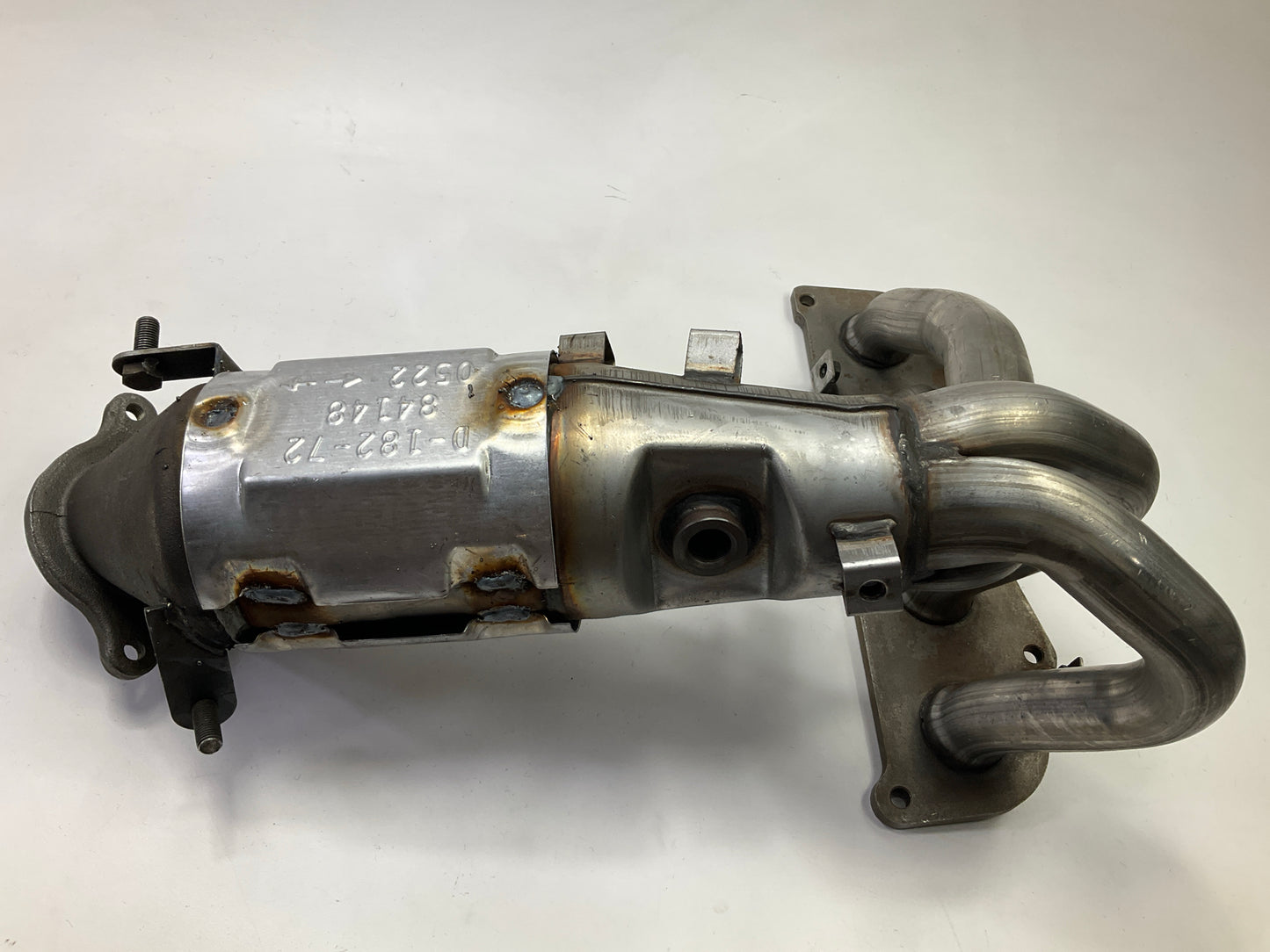 WALKER 84148 Direct Fit Catalytic Converter / Exhaust Manifold - CARB Approved
