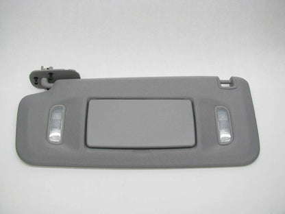 OEM Driver Side SunVisor - Lighted W/mirror 84247199 For Various 15-20 GM Trucks