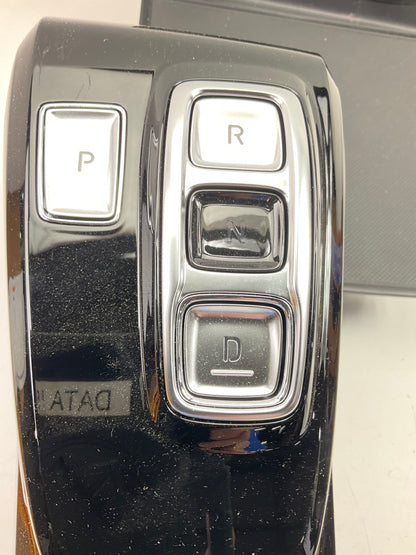 LIGHTLY USED - Center Console Transmission Gear Shifter OEM For 2020-2022 Sonata