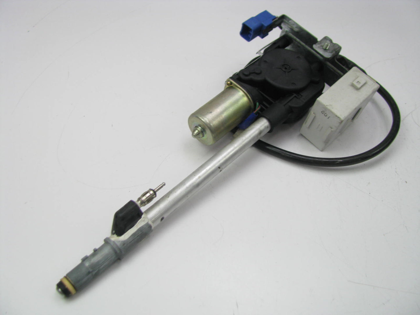 NEW - OUT OF BOX - Genuine OEM Power Antenna 1995-1999 Toyota Avalon 86300-AC011