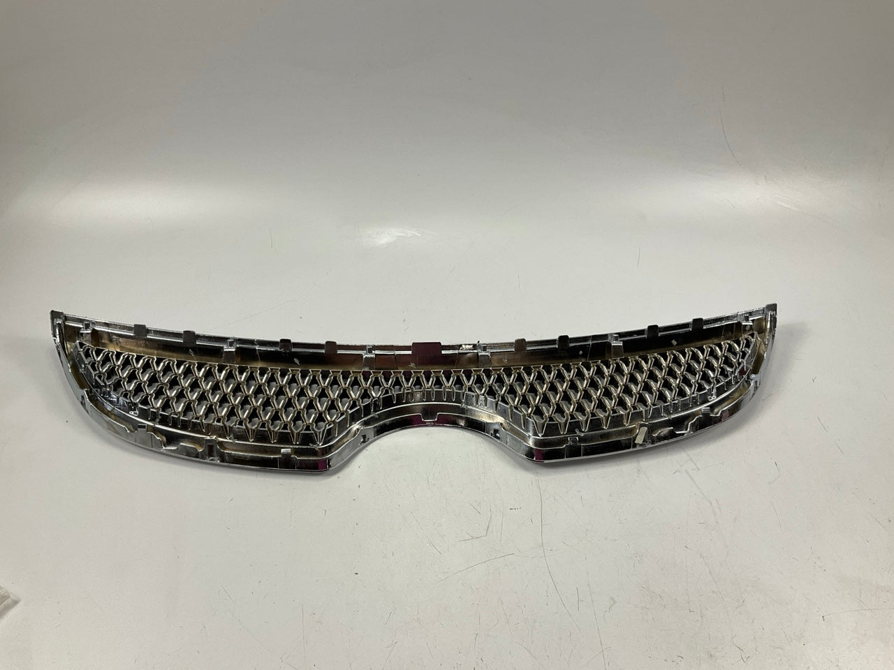 NEW AFTERMARKET Front Grille For 2007-2011 Hyundai Veracruz 863613J000