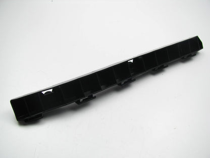 NEW -  OUT OF BOX Rear Bumper Left Mounting Bracket For 10-15 Tucson 86613-2S000