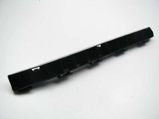 NEW -  OUT OF BOX Rear Bumper Left Mounting Bracket For 10-15 Tucson 86613-2S000