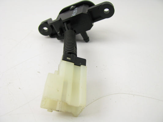 NEW - OUT OF BOX 87317-0B110 Lumbar Seat Switch For 1993-1998 Villager & Quest
