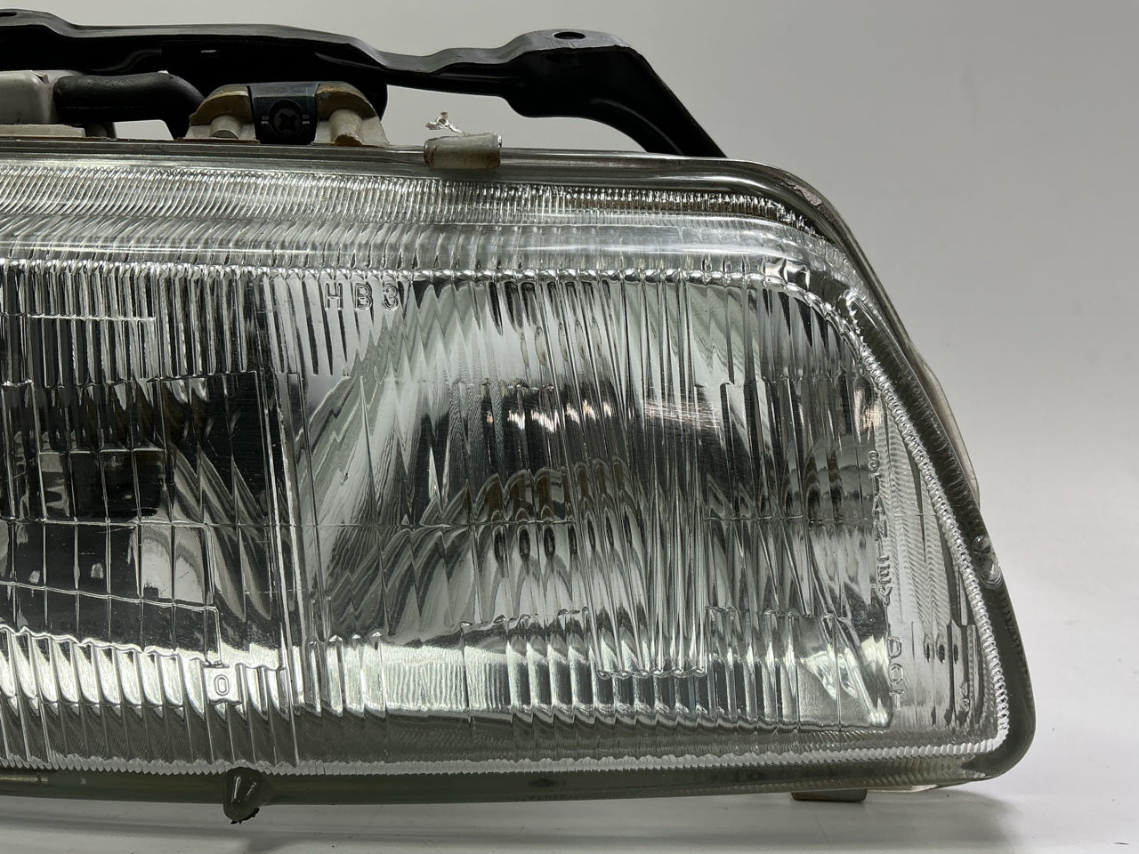 USED, EXCELLENT - Right Passengers Headlight Headlamp OEM 1988-1989 Honda Civic
