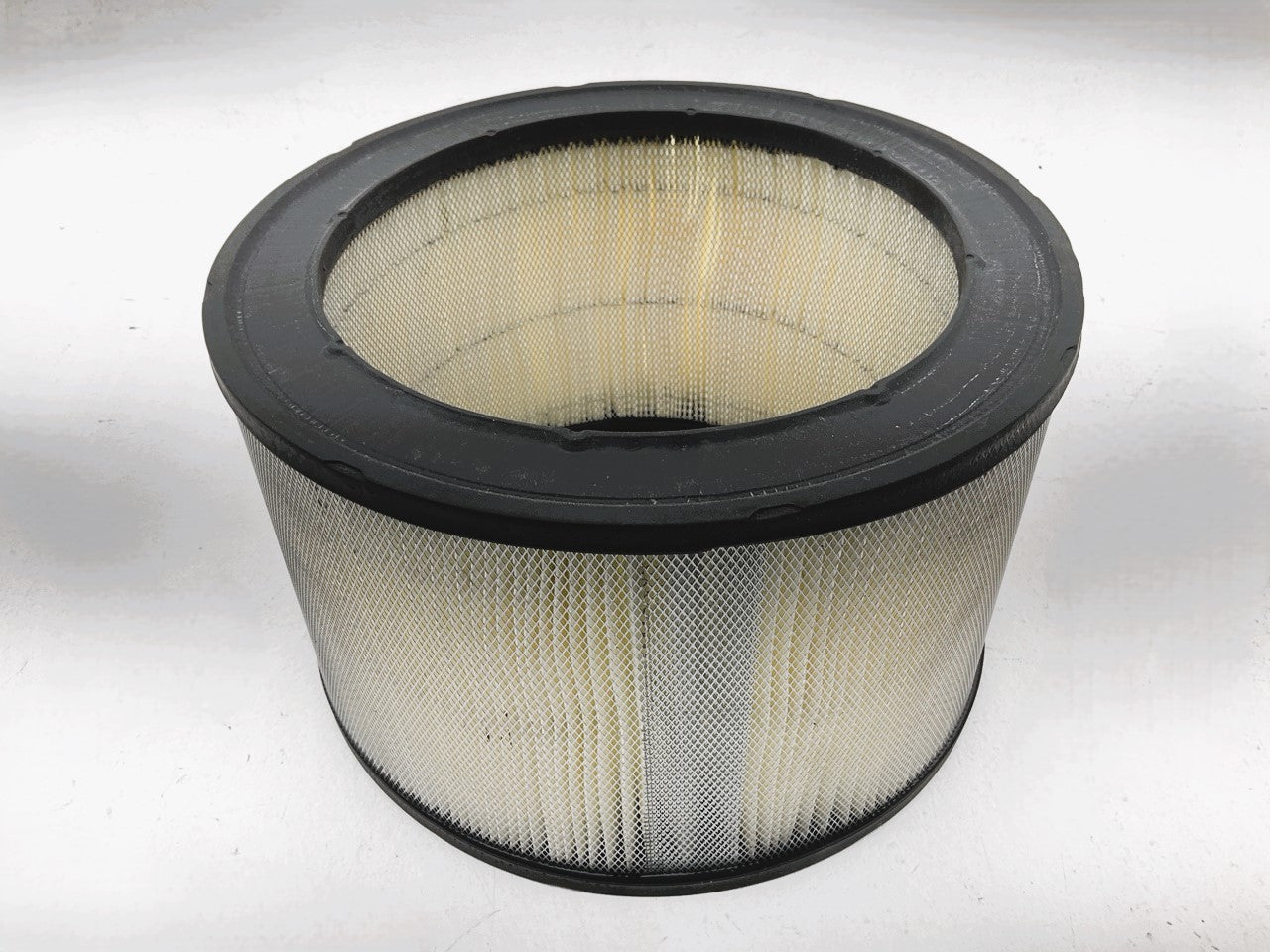 NEW UNBOXED Carter 88204 Engine Air Filter - Replaces Wix 46204, Badlwin PA2179
