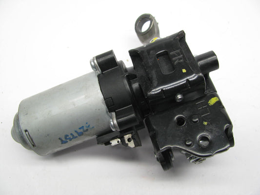 NEW OUT OF BOX - 88683-B1000 LEFT Seat Adjust Motor For 2015-16 Genesis