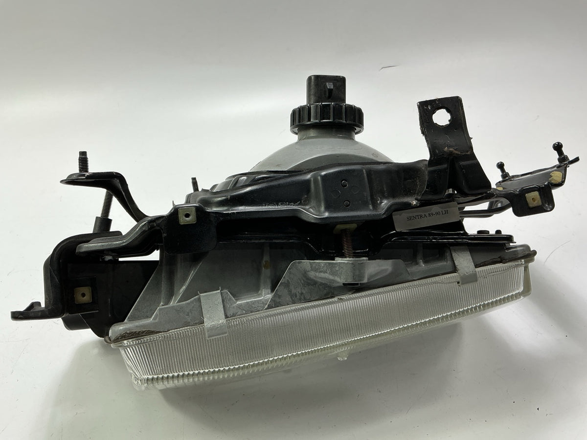USED - EXCELLENT Condition Left Headlight Headlamp OEM For 1989-1990 Sentra