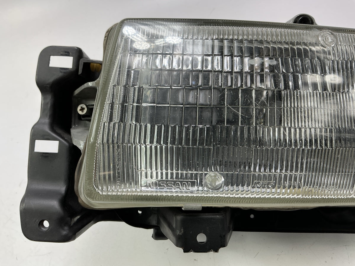 USED - EXCELLENT Condition Left Headlight Headlamp OEM For 1989-1990 Sentra