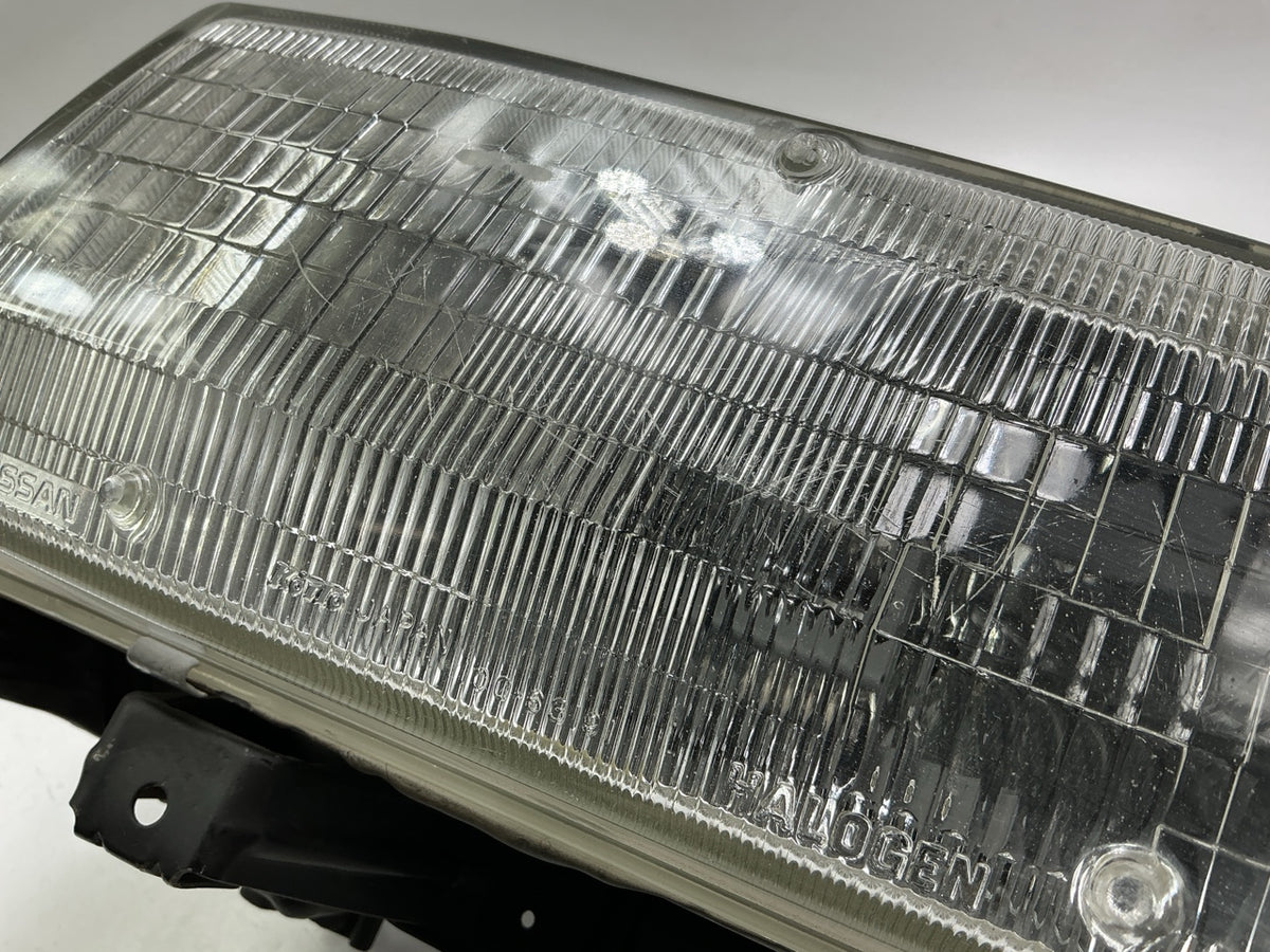 USED - EXCELLENT Condition Left Headlight Headlamp OEM For 1989-1990 Sentra