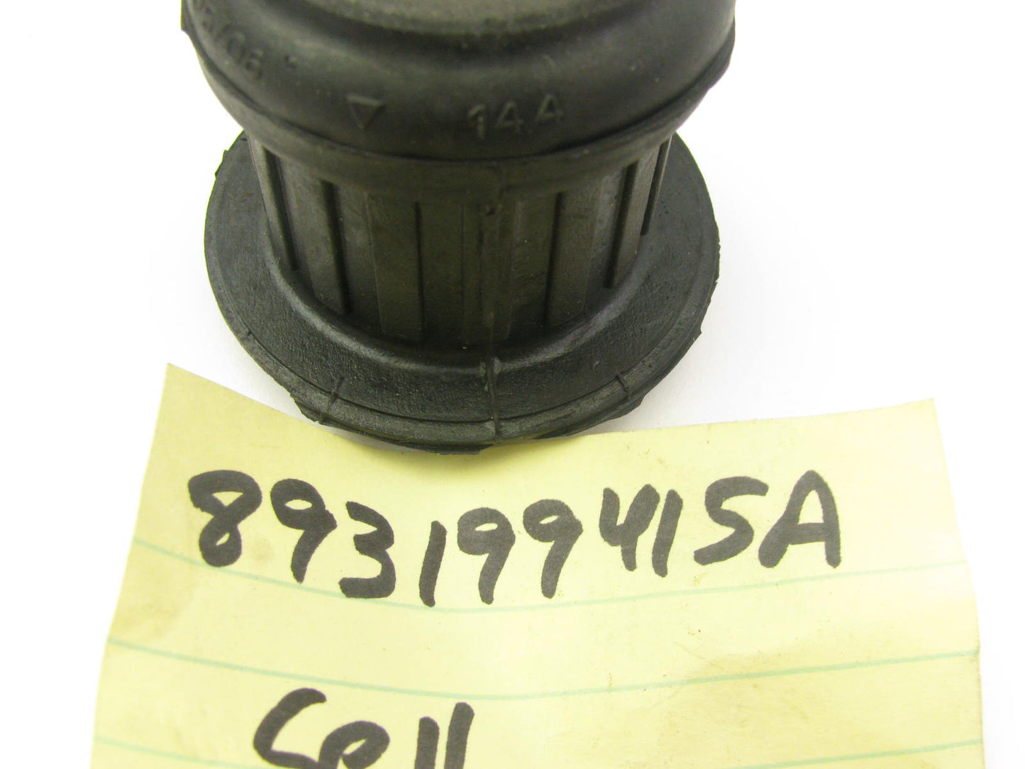 NEW UNBOXED OEM VW 893199415A Engine Motor Mount Insulator Bushing - Front