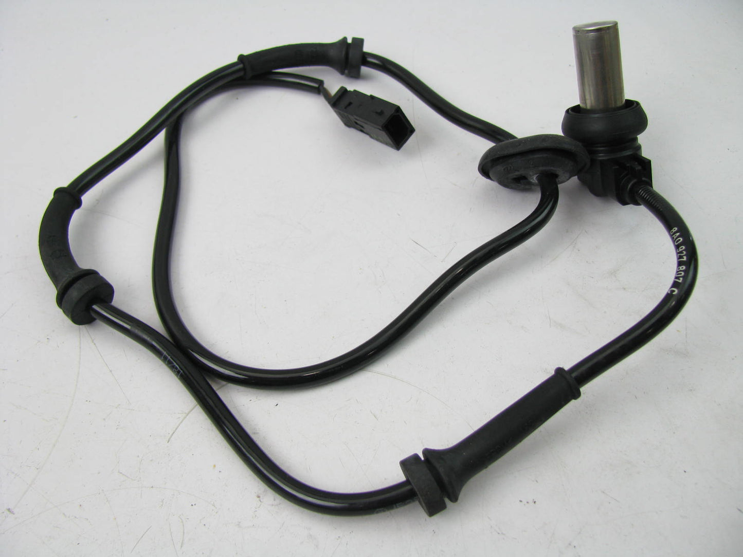 NEW UNBOXED OEM Audi 8A0927807C Rear ABS Wheel Speed Sensor