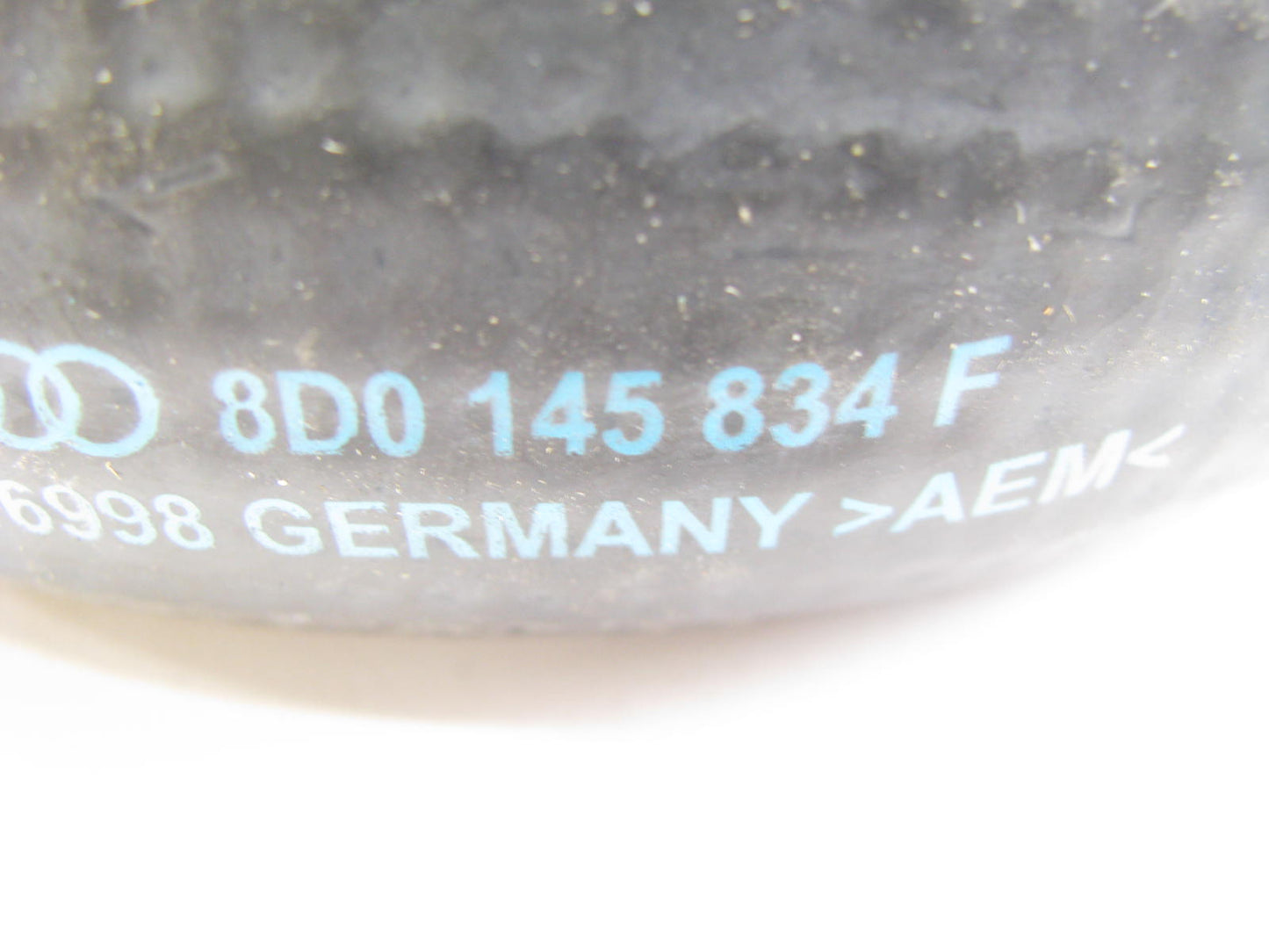 NEW - OUT OF BOX 8D0145834F Turbo Intercooler Hose 97-01 Audi A4 1.8L Diesel
