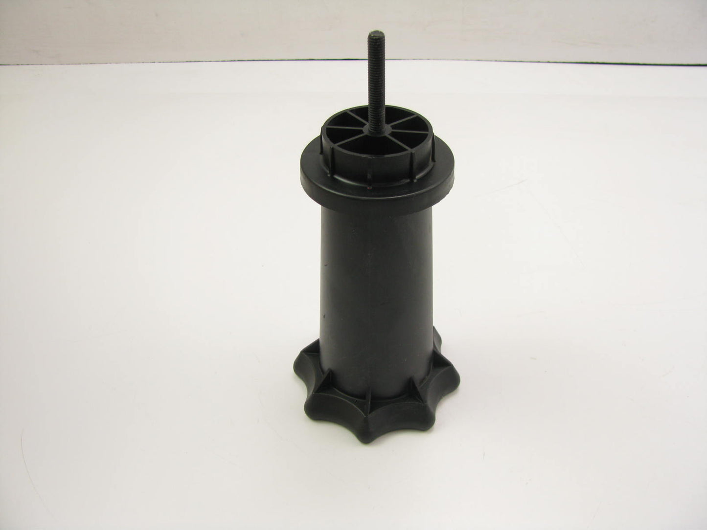 NEW - Out Of Box 8D0803899 Rear Spare Tire Retainer 1998-2001 Volkswagen Passat