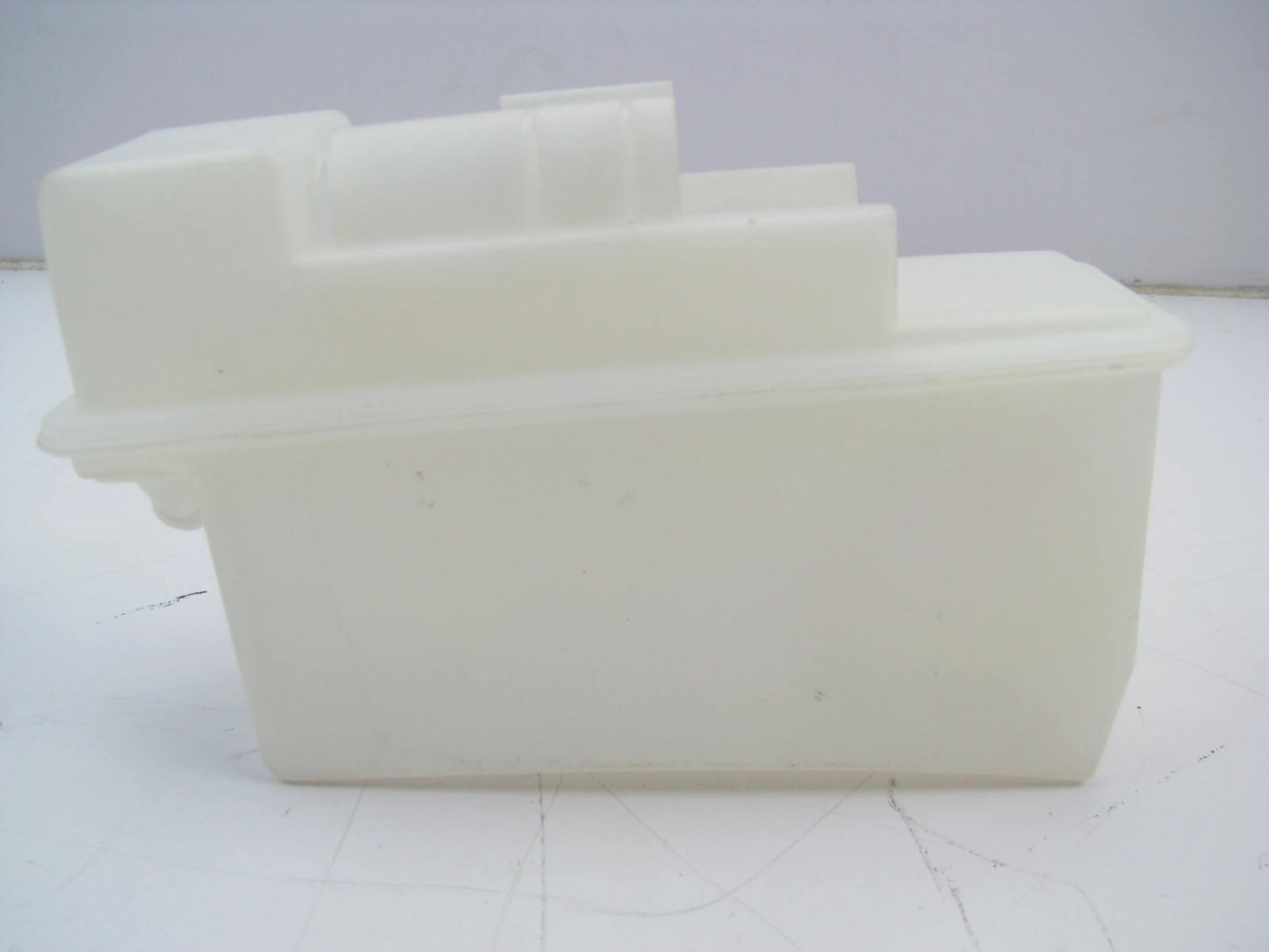 NEW - UNBOXED - OEM Audi 8E0-955-453-AH Headlight Washer Reservoir Tank Bottle