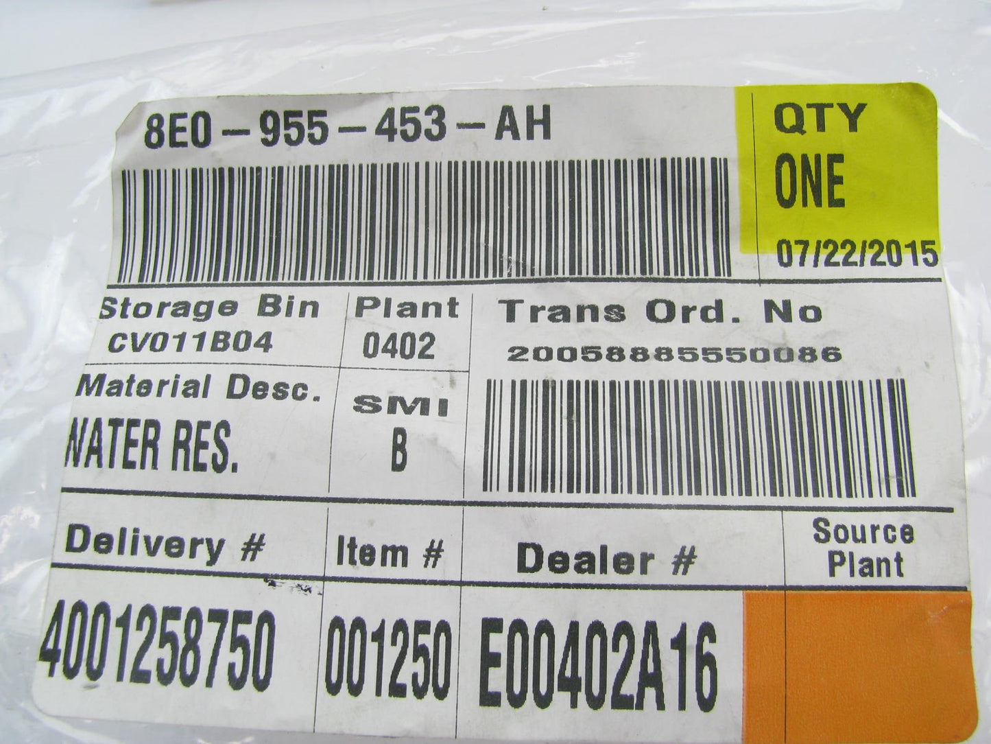 NEW - UNBOXED - OEM Audi 8E0-955-453-AH Headlight Washer Reservoir Tank Bottle