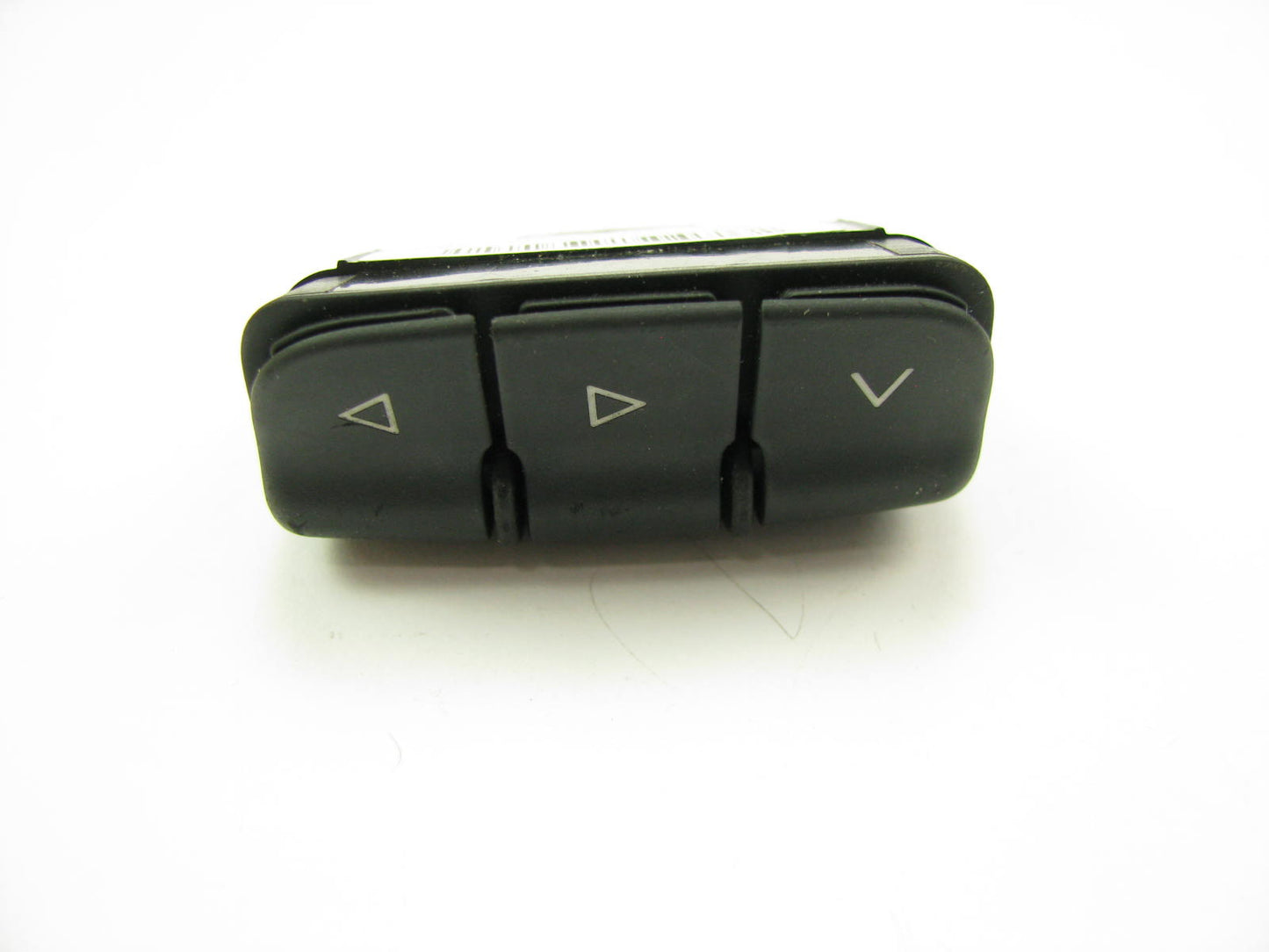 NEW - Out Of Box 8E0951527L Steering Wheel Radio Control Switch For 2002-05 Audi