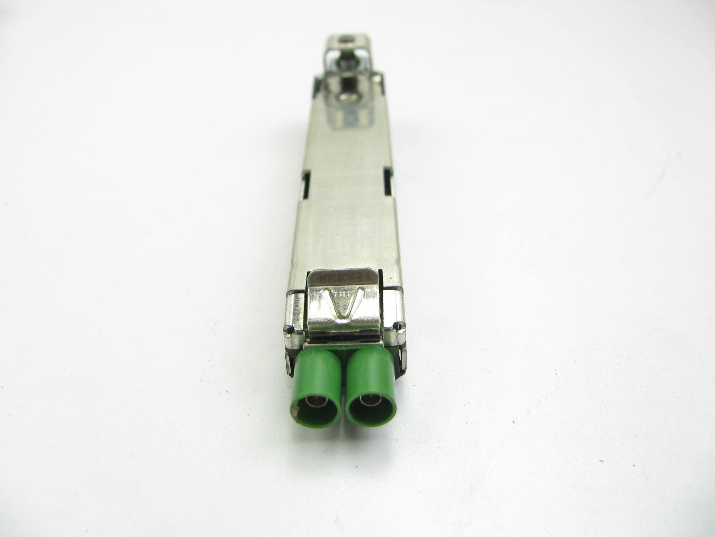 NEW - OUT OF BOX - OEM AUDI 8V7035225 Radio Antenna Booster Amplifier 2015-19 A3