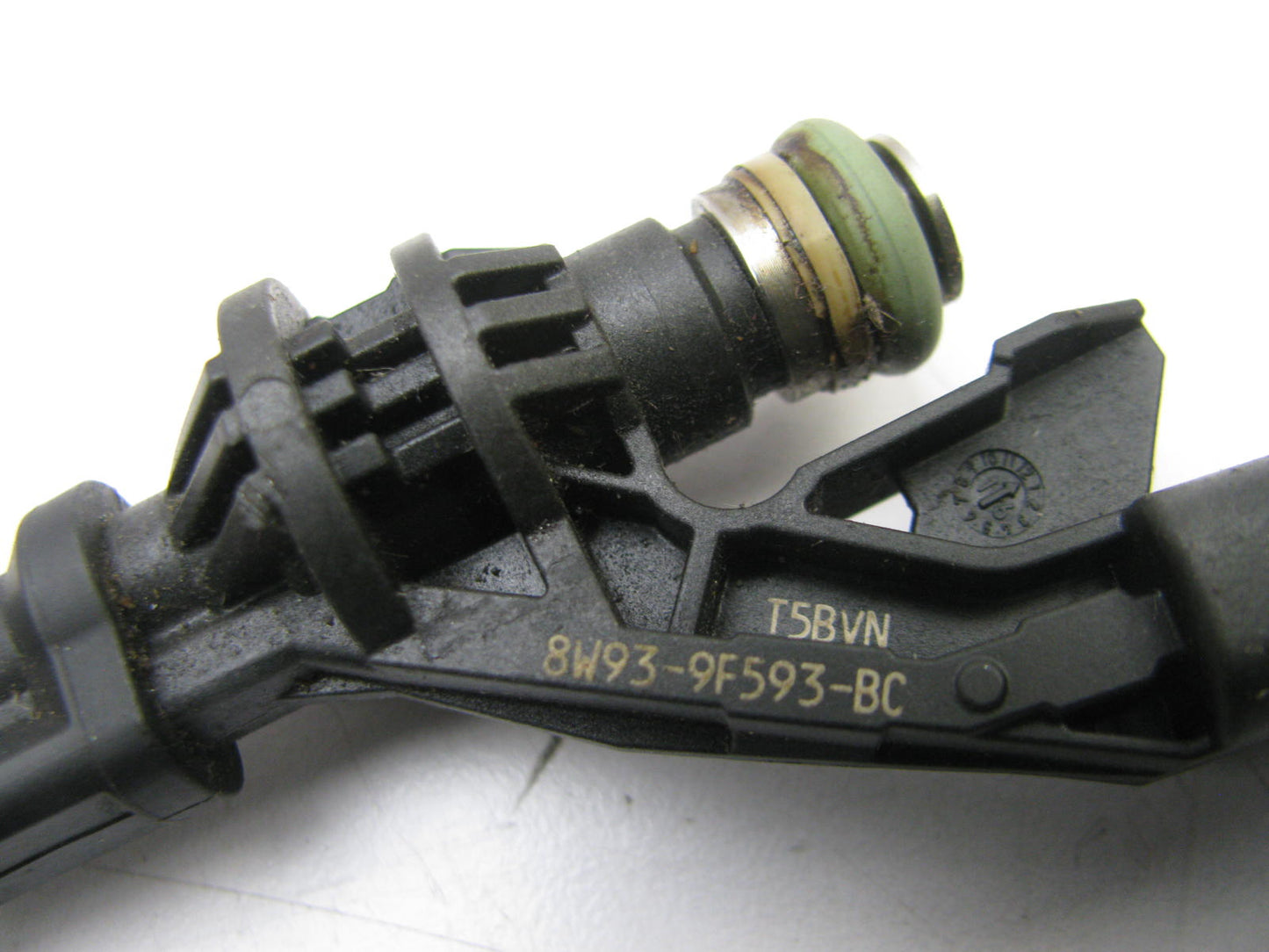 USED CORE - OEM 8W93-9F593-BC Fuel Injector
