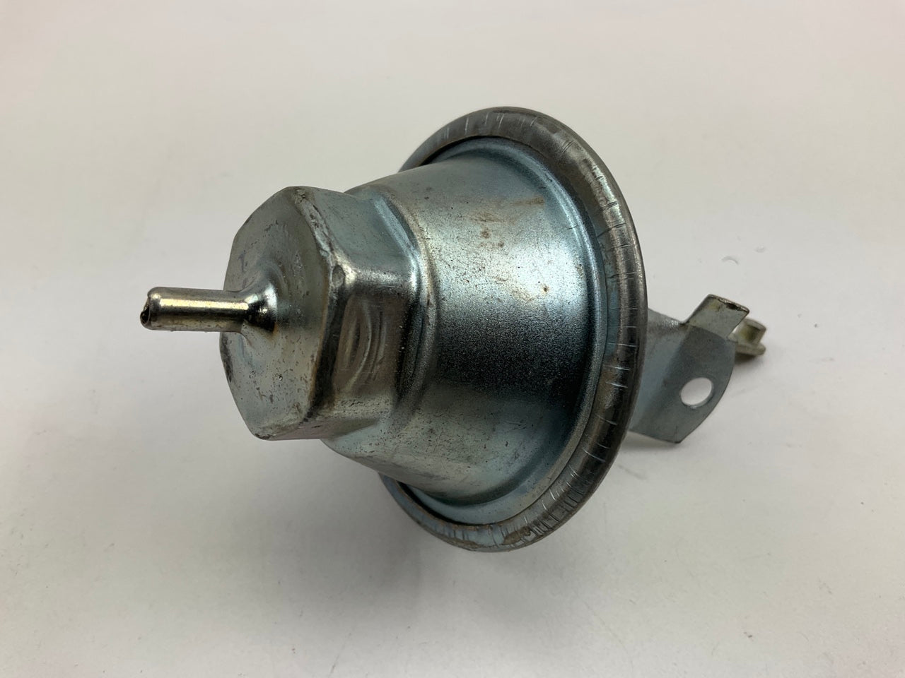 Distributor Vacuum Advance Control ''9.5L'' Casting - Mopar 383 400 V8