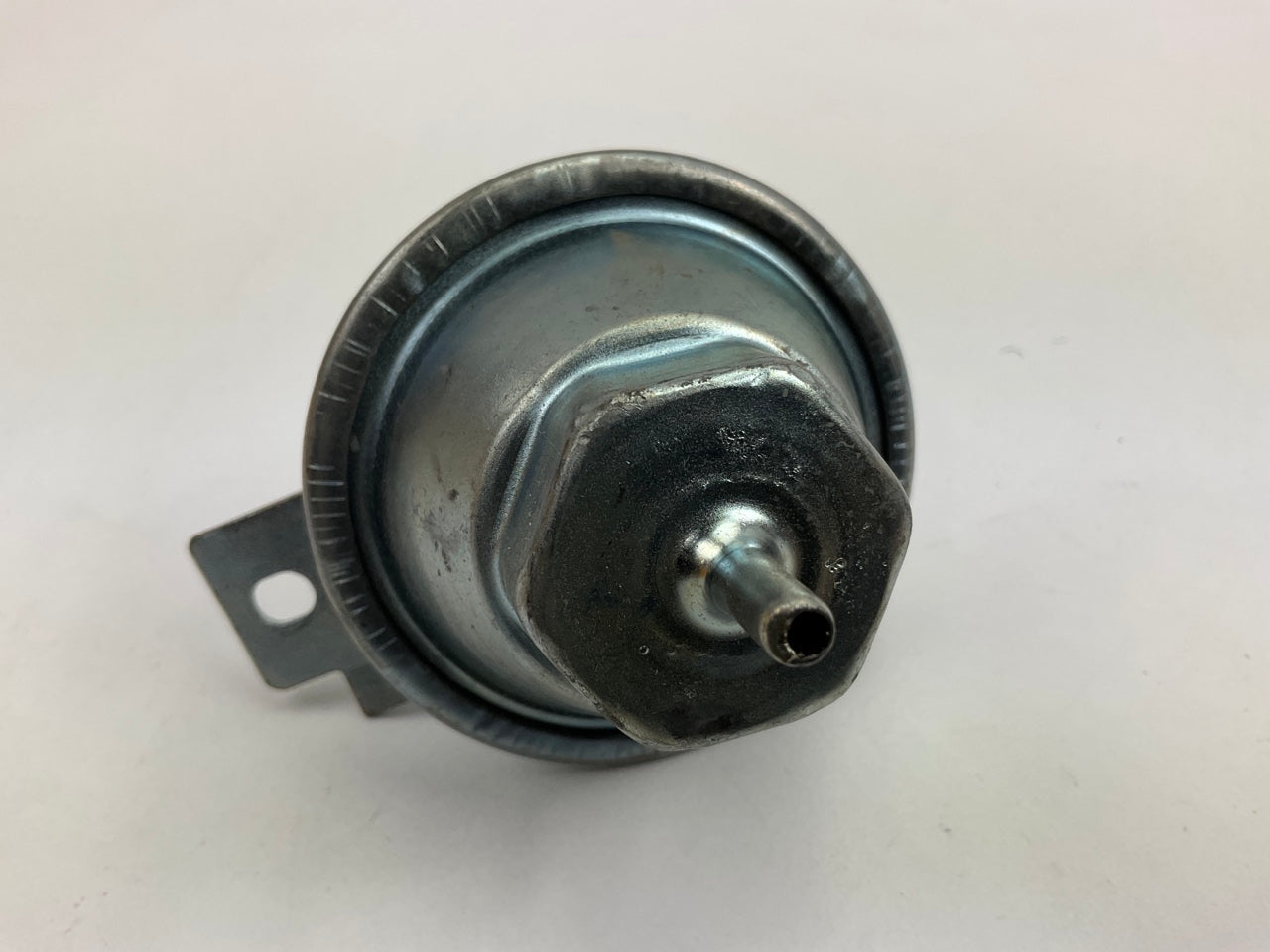 Distributor Vacuum Advance Control ''9.5L'' Casting - Mopar 383 400 V8