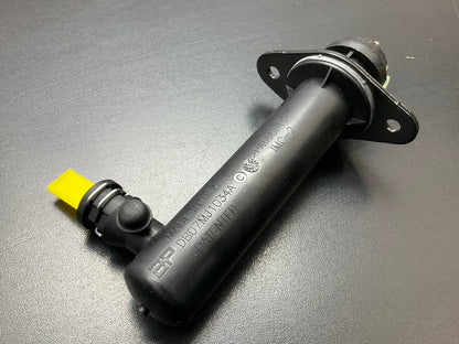 NEW - OUT OF BOX 900110 Clutch Slave Cylinder For 2005-2009 PT Cruiser