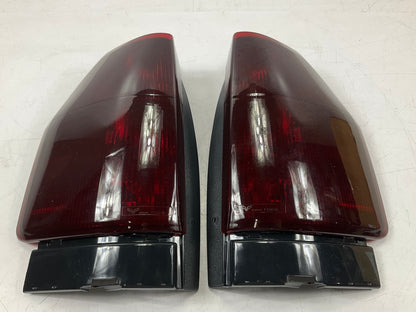 NEW AFTERMARKET 9029844 Left & Right Tail Lights W/ Smoked Lens - 02-09 Envoy