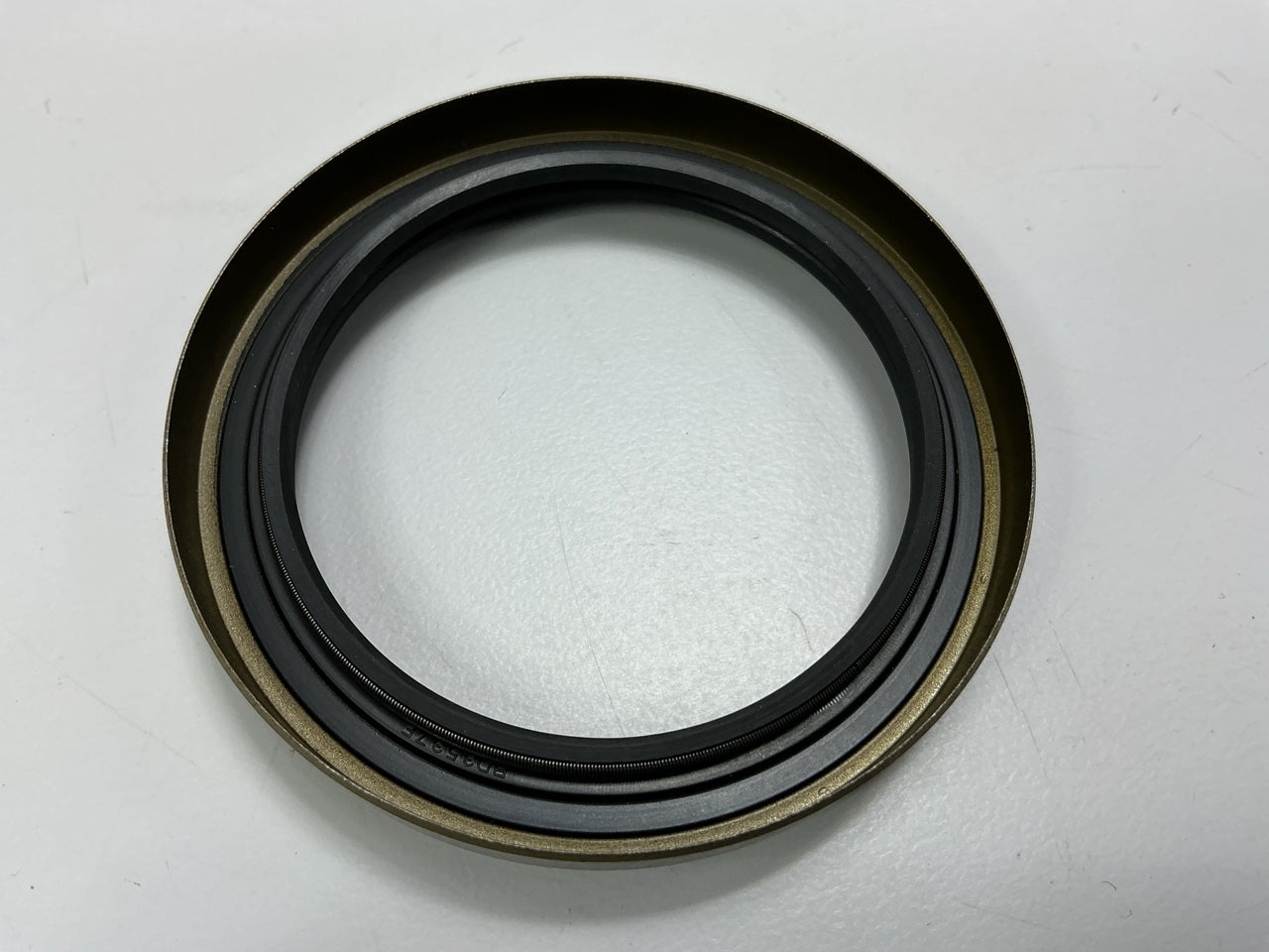 NEW 90311-56008 Front Wheel Seal For 1996-2000 Toyota RAV4, 88-92 Corolla