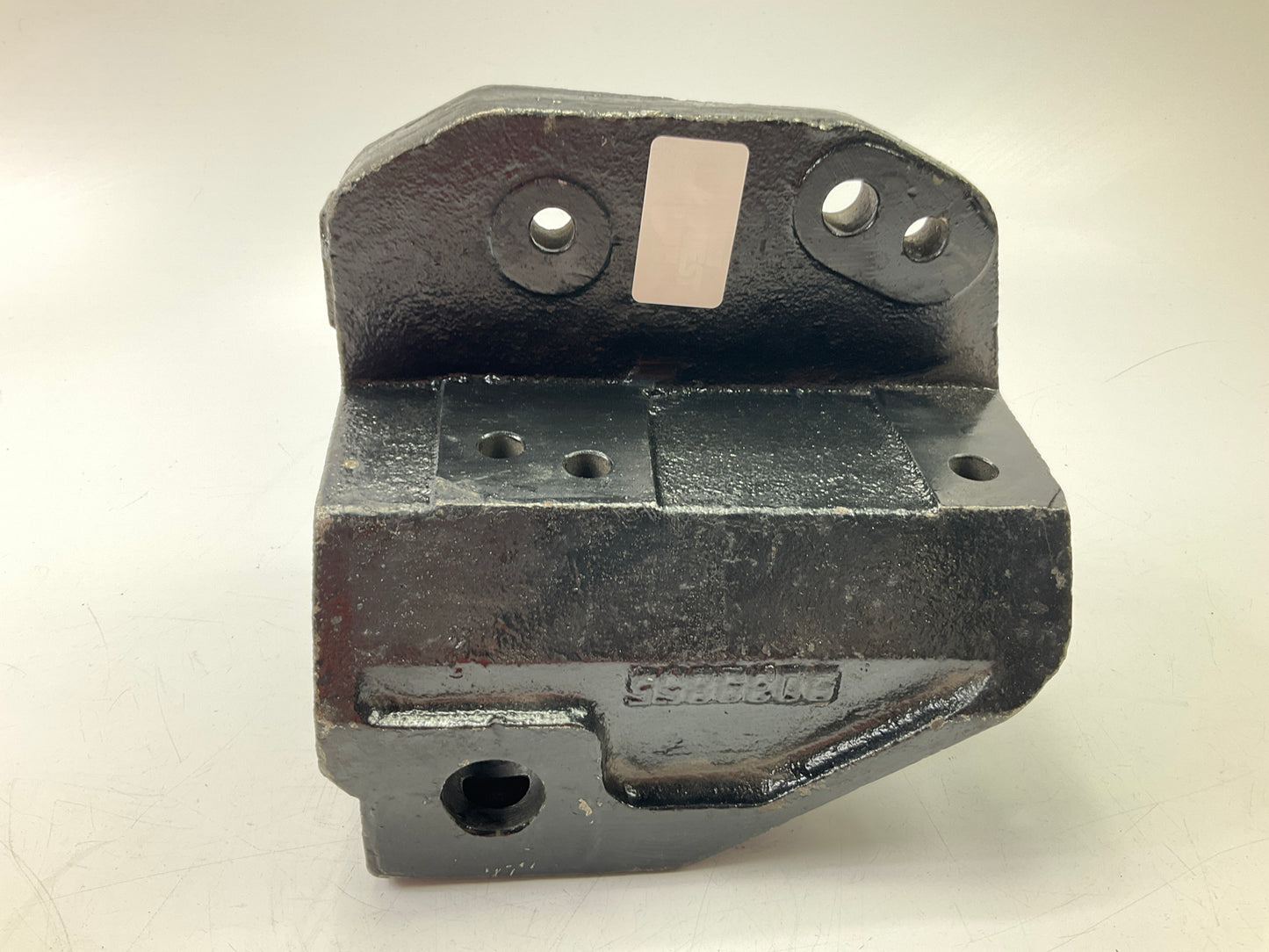 Western Star 9039855 Hanger For 1-1/8'' Spring Pin RH