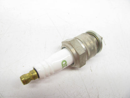 (4) NEW UNBOXED Denso W17P  - Spark Plugs OEM For Toyota 90919-01015