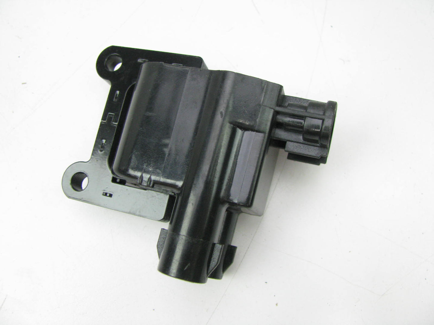 NEW - OUT OF BOX 90919-02218 Ignition Coil For 1997-2001 Toyota 2.0L 2.2L-L4