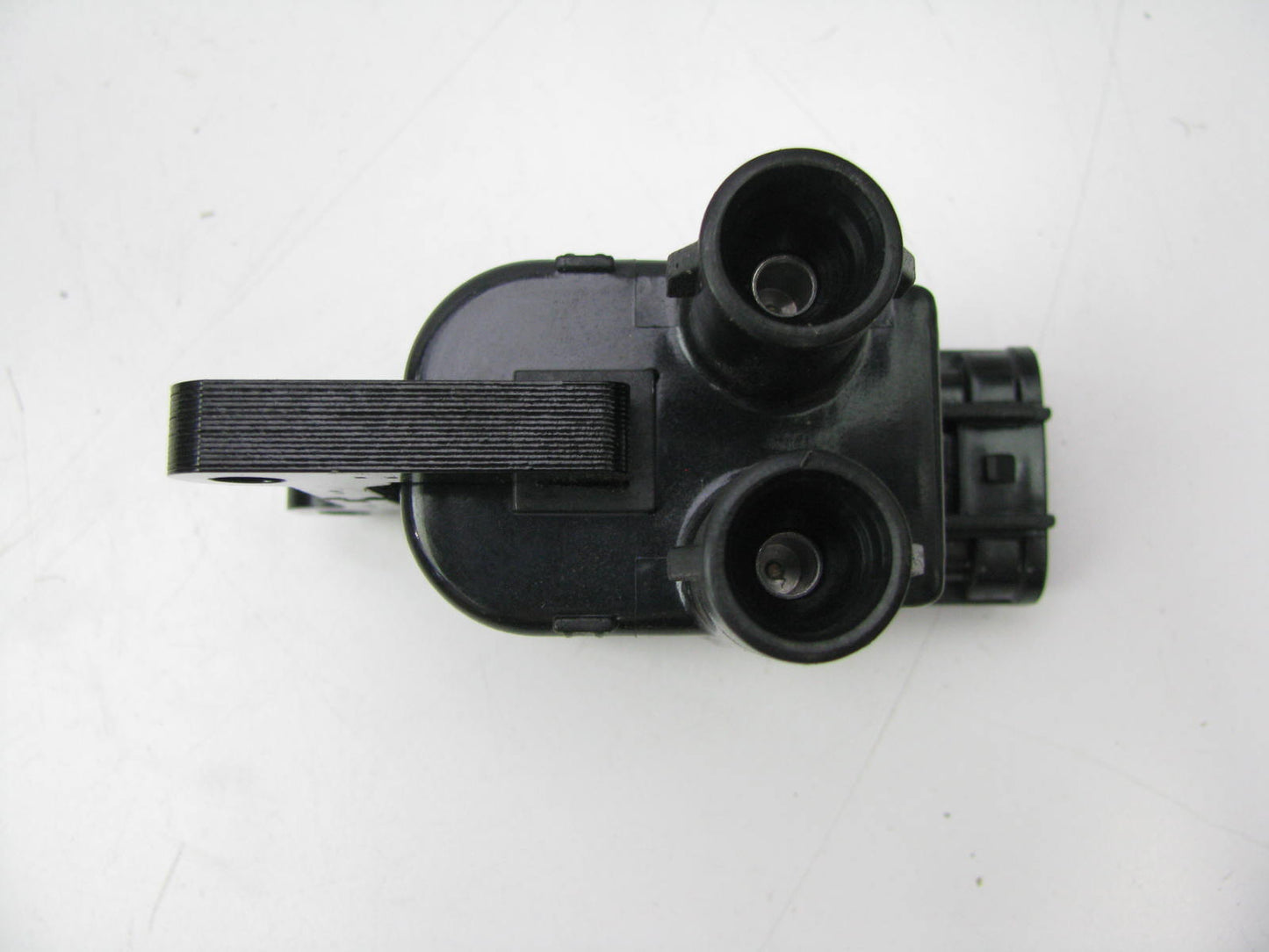 NEW - OUT OF BOX 90919-02218 Ignition Coil For 1997-2001 Toyota 2.0L 2.2L-L4