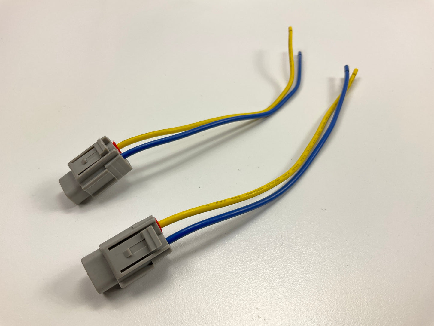 (2) NEW Aftermarket Factory Fog Light Lamp Connectors - 1999-2002 Toyota 4Runner