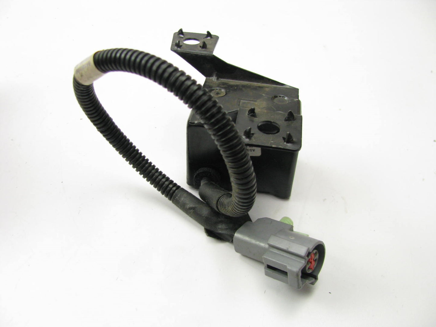NEW OUT OF BOX - OEM Ford 90JA-14B005-AB LEFT SRS Crash Sensor Mercury Capri
