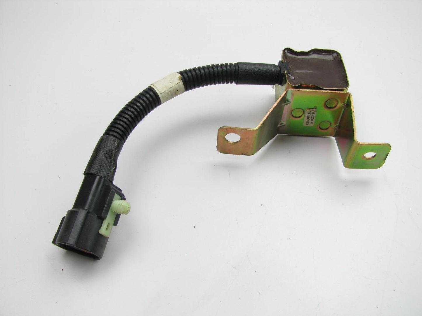 NEW - OUT OF BOX - OEM 1990-1992 Capri REAR SRS Crash Sensor 90JA-14B007-AE