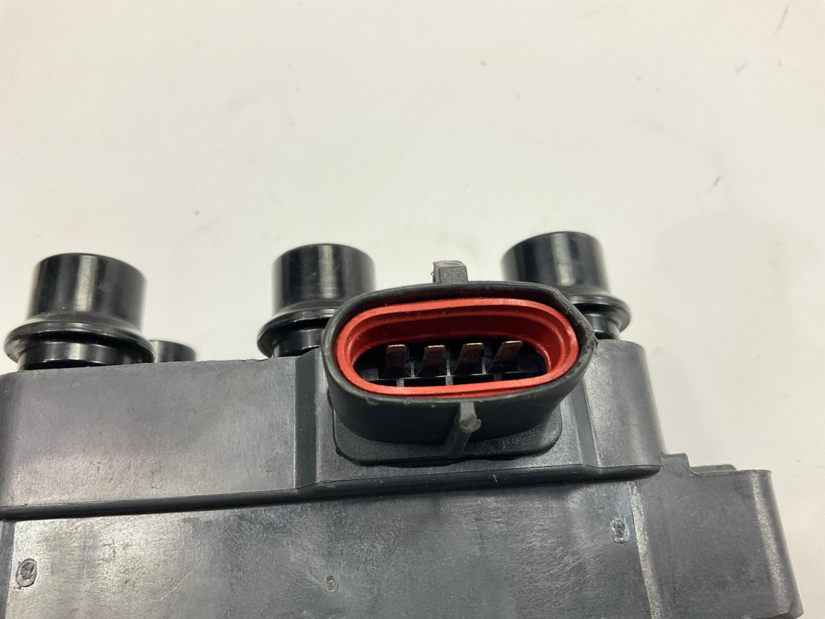 DENTED UNBOXED 90TF-12029-A1A Ignition Coil 89-08 Ford 2.5L 3.0L 4.0L V6 D08GA
