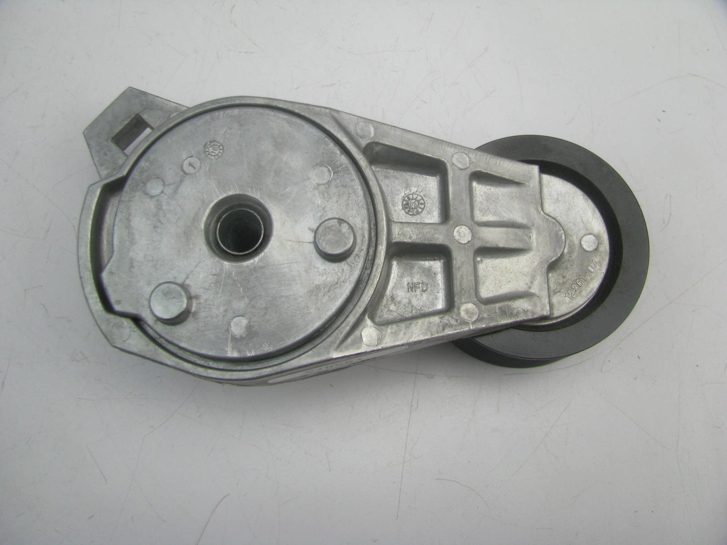 NEW OUT OF BOX 910561 Belt Tensioner Assembly 03-17 Volvo Mack 8.9L 12.1L 16.1L