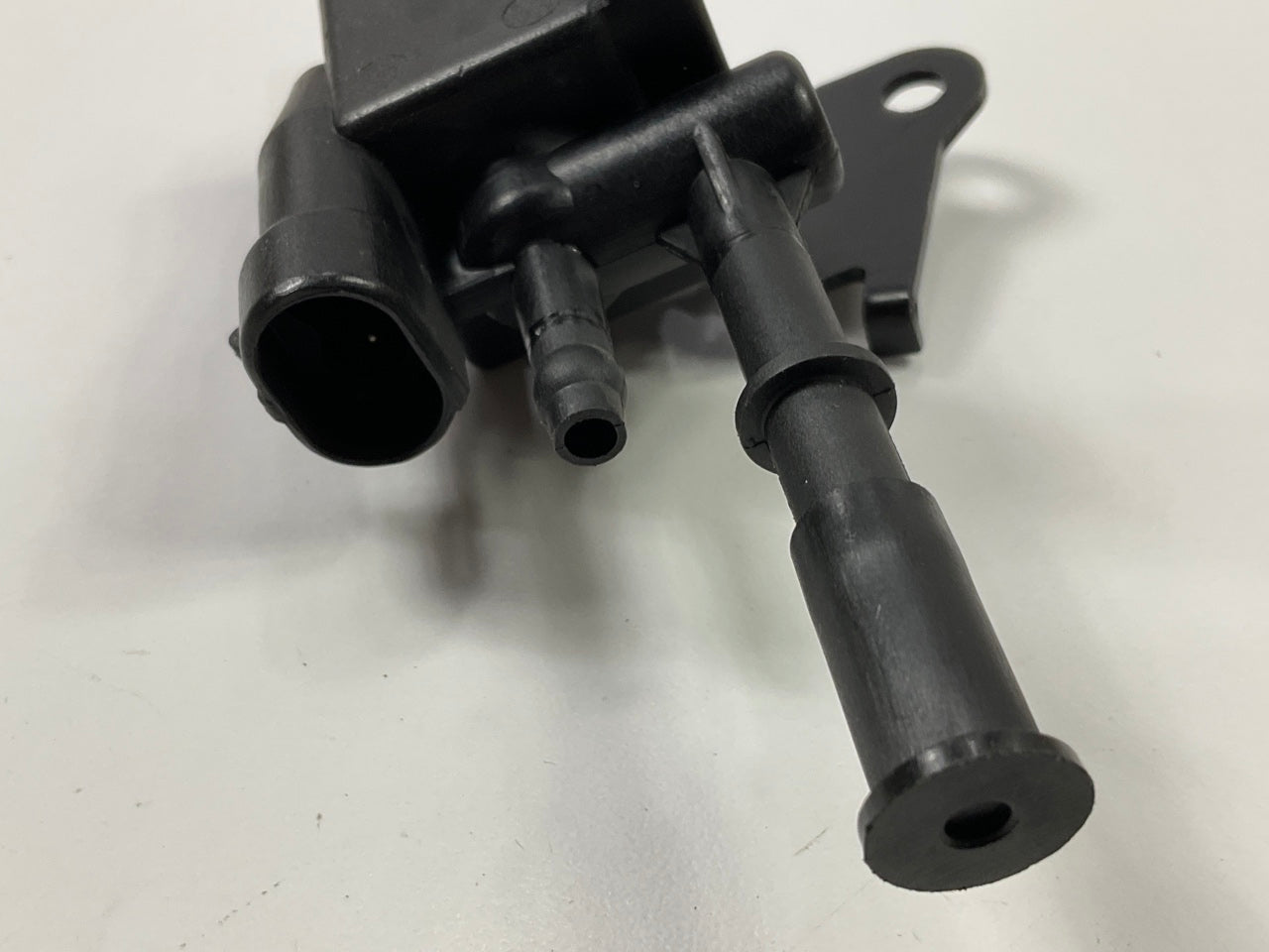 NEW - UNBOXED 911-017 Vapor Canister Purge Valve