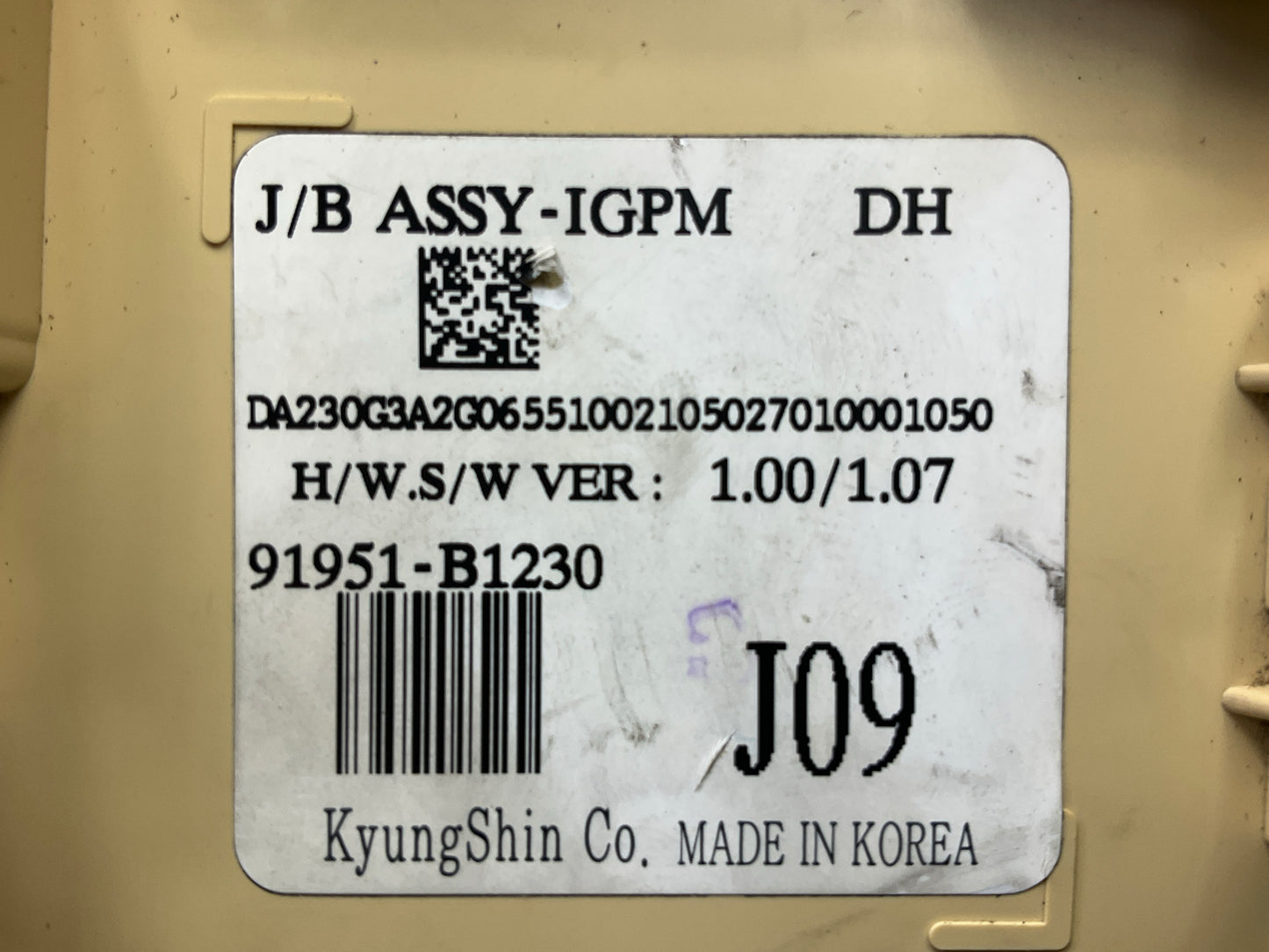 NEW - OUT OF BOX 91951-B1230 Cabin Fuse Junction Box For 2014-16 Genesis