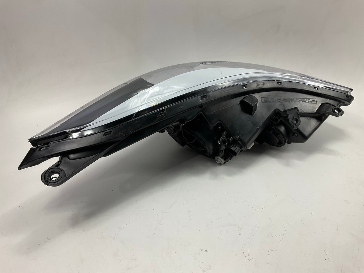 Cosmetic Damage - Aftermarket Left Drivers Headlight For 2014-16 Hyundai Elantra