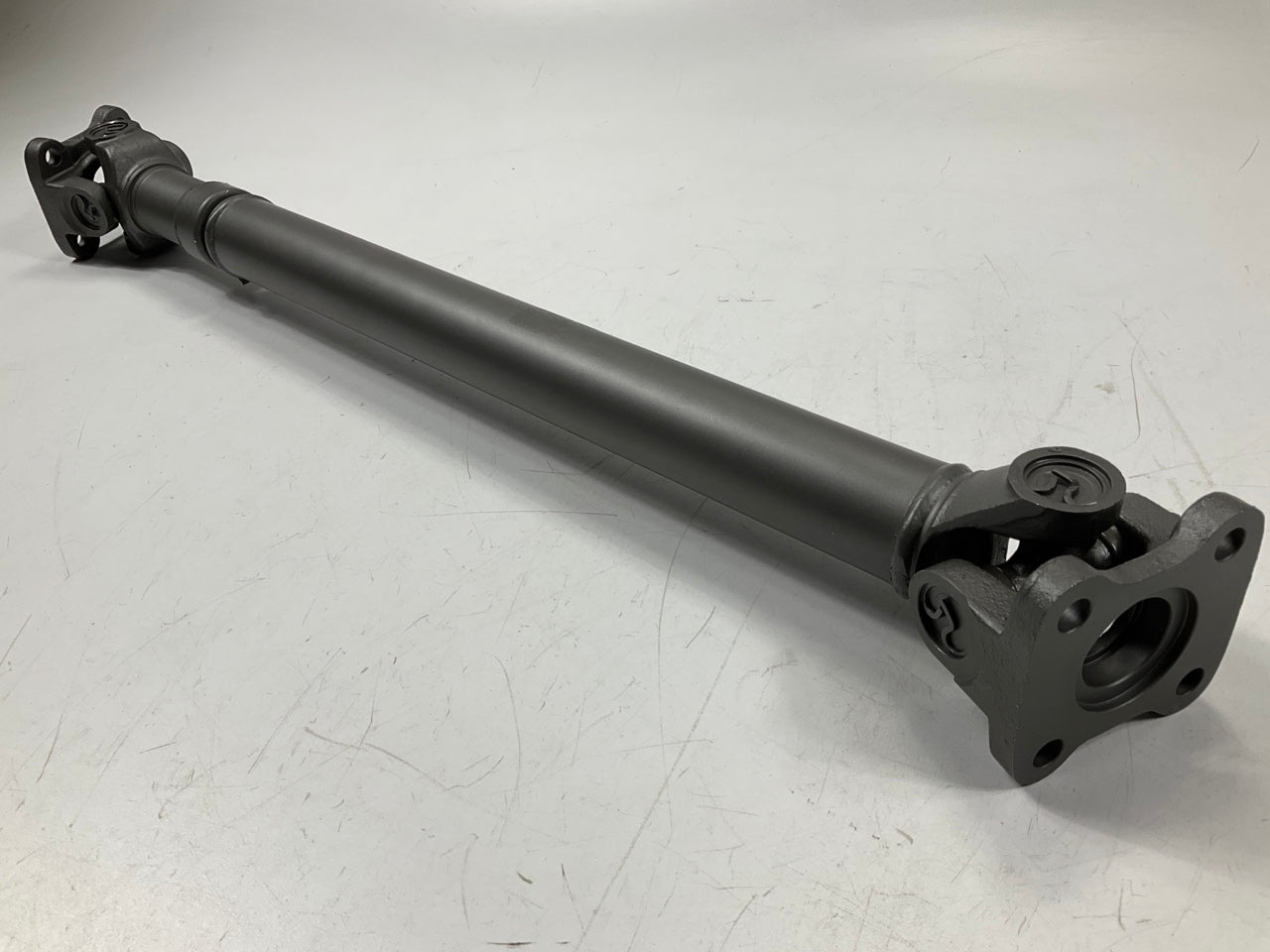 REMAN. 93-1297 Front Driveshaft Prop Shaft - 27-1/2'' Center To Center, W/ NV231