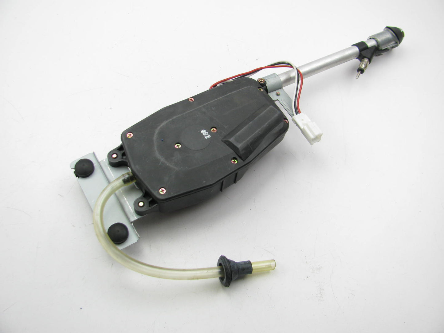 NEW - OUT OF BOX - 930-0069 Universal Automatic Radio Antenna