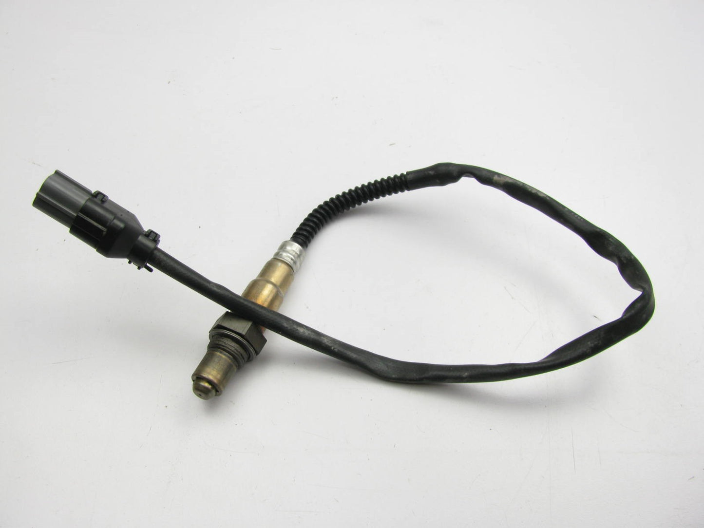NEW OUT OF BOX - OEM For Hyundai 9350931103 UPSTREAM Oxygen O2 Sensor 4 Wire