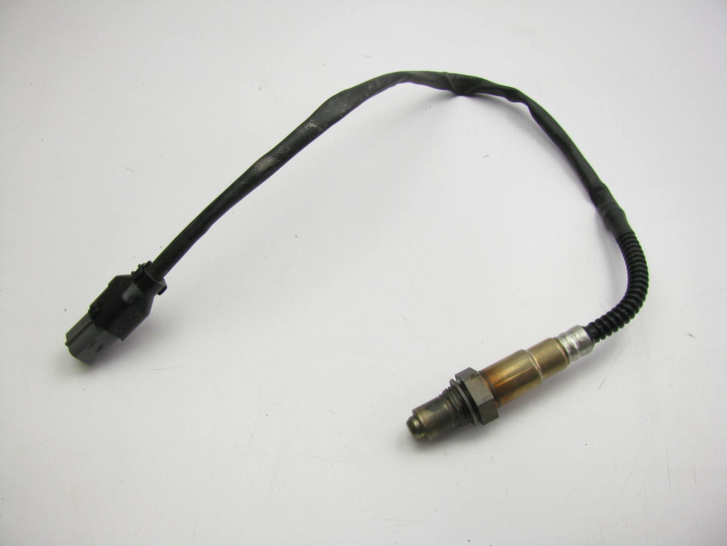 NEW OUT OF BOX - OEM For Hyundai 9350931103 UPSTREAM Oxygen O2 Sensor 4 Wire